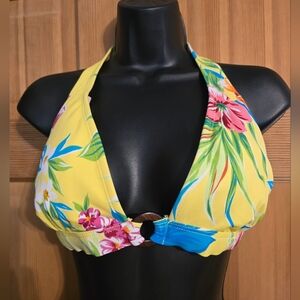 Vintage Tropical Yellow Floral Bikini Top Wood Circle Detail Cruise Vacation 16